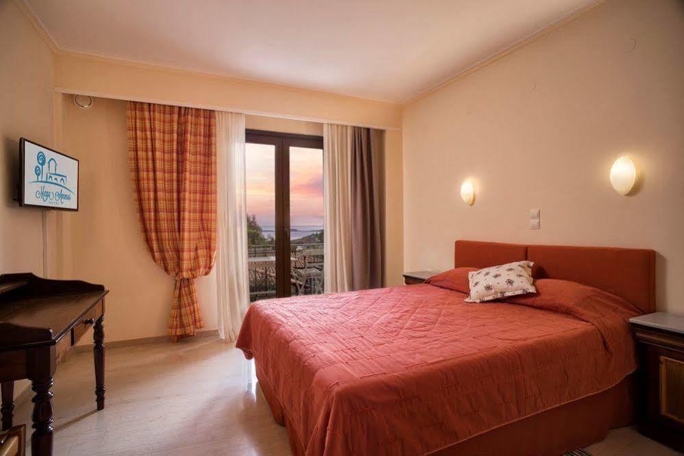 Mega Ammos Hotel Szívota Kültér fotó